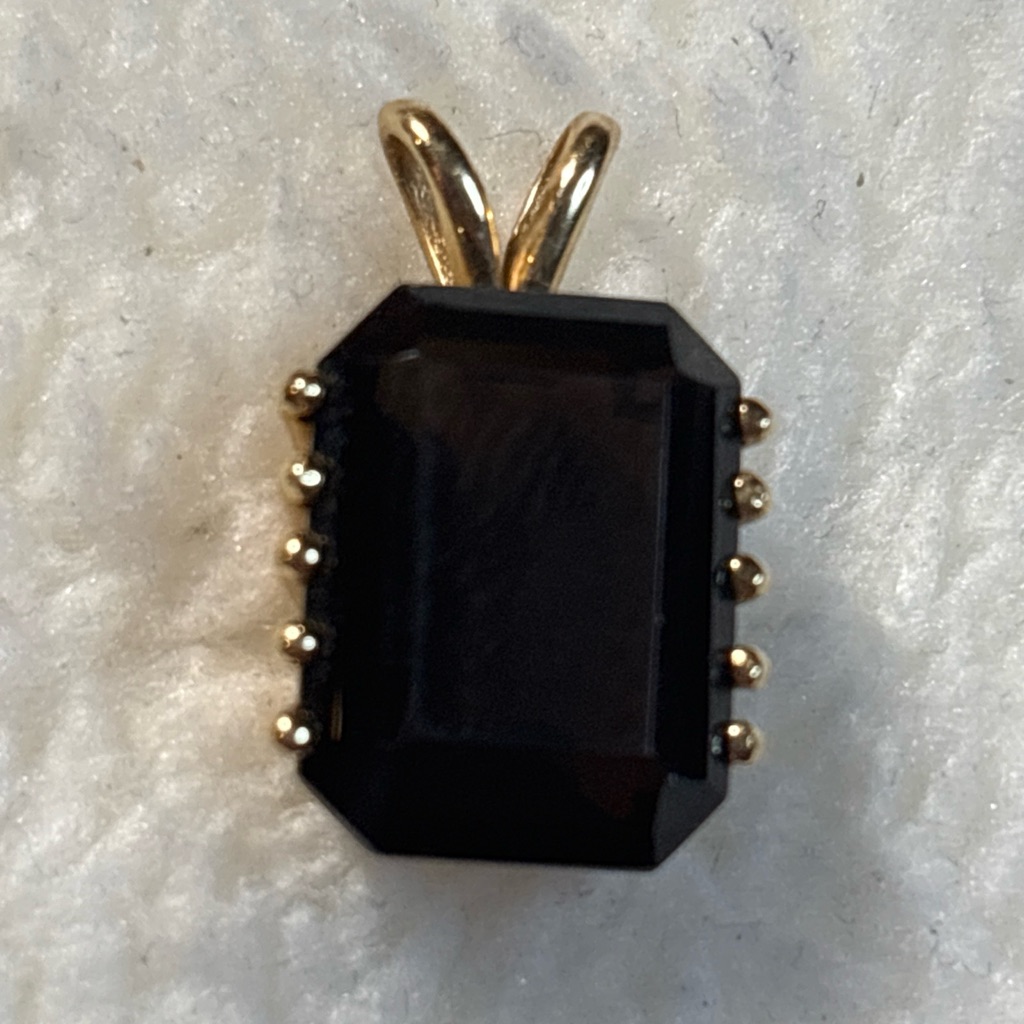 Smokey Quartz 11 Ct Step-Cut 14 K Yellow Gold Pendant 78 Inch 750$